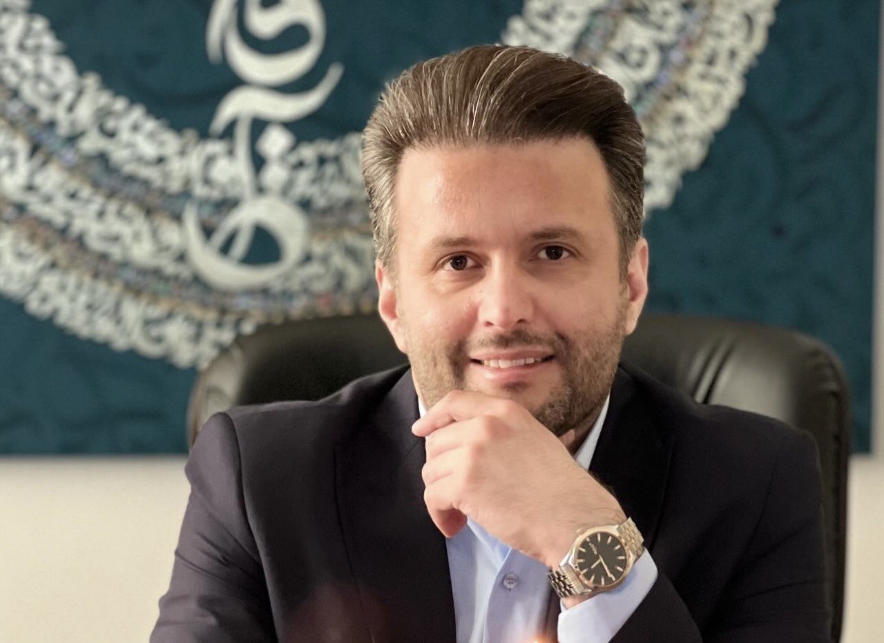 دکتر محمدرضا نواب — سردفتر اسناد رسمی ۳۷۴ مشهد